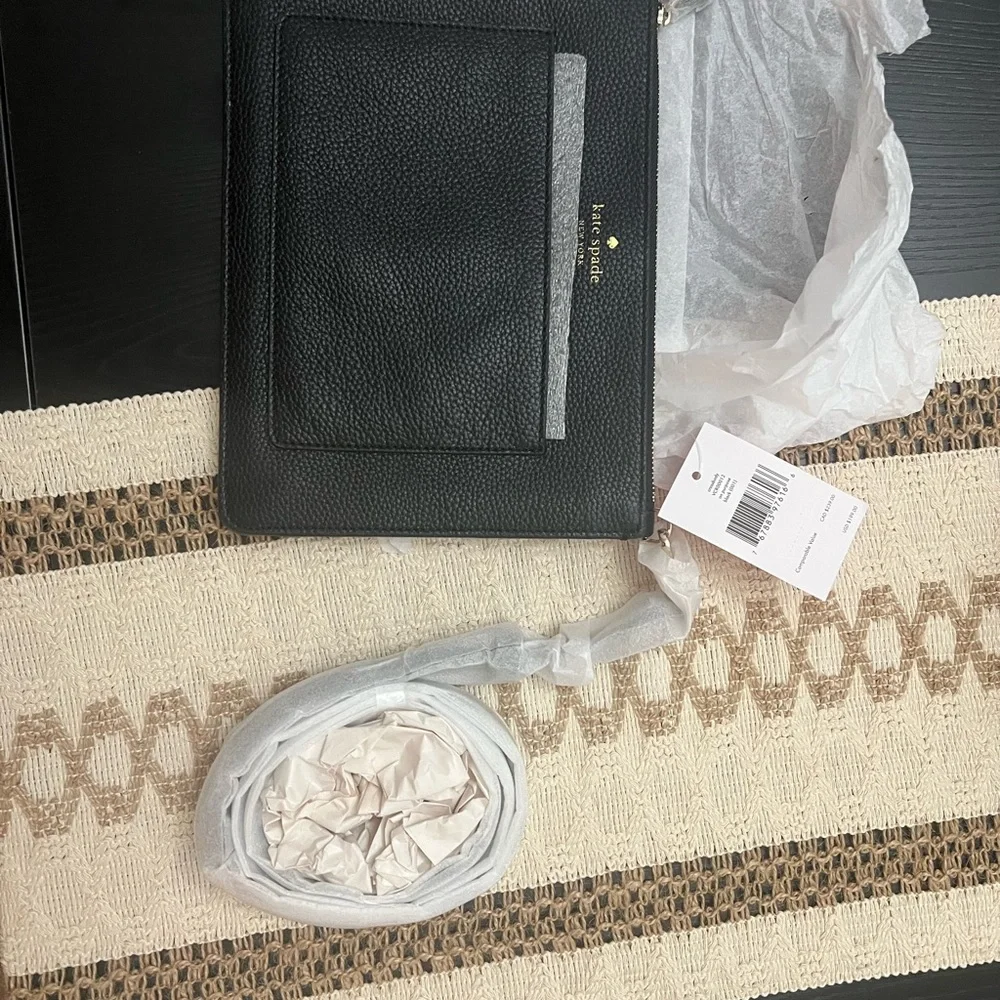 BRAND NEW Kate Spade Medium Crossbody (Black) - Picture 2 of 5